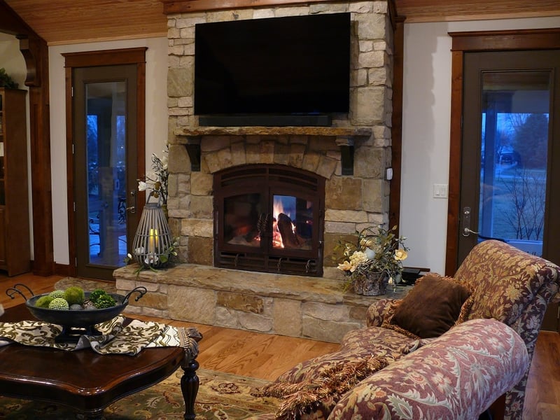 Indoor Outdoor Wood Fireplaces preview 4